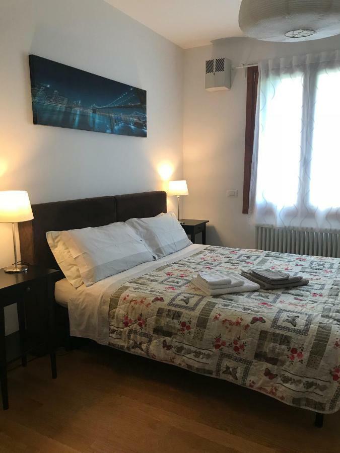 Appartamenti Portavenezia Pádua Exterior foto
